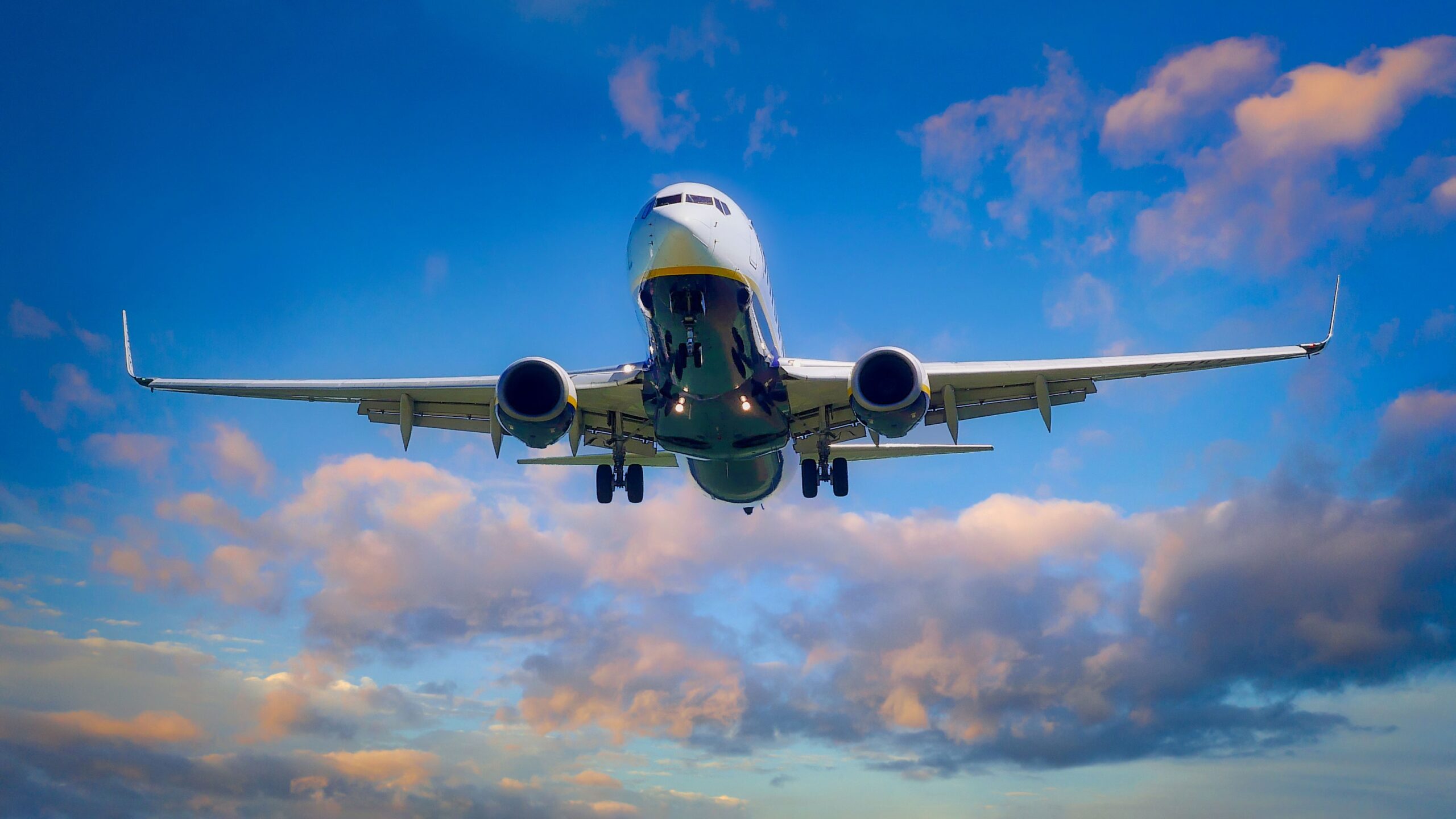 I piani di espansione aeroportuale in Europa: uno studio di T&E